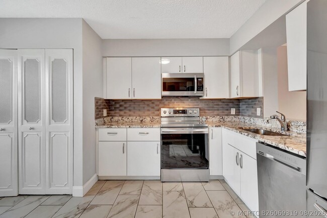 14623 Bonaire Blvd Unit 502