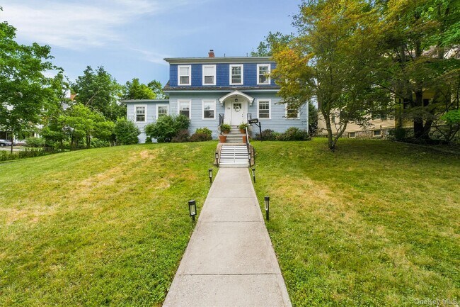 Photo - 108 Hooker Ave