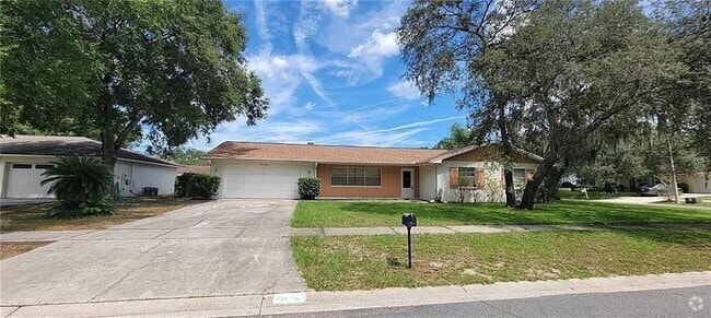 Building Photo - 420 Green Arbor Dr Rental