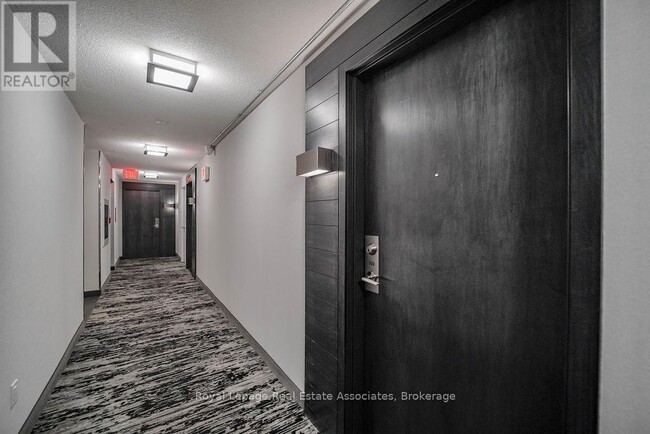 Photo - 235 Sherway Gardens Rd Unit 709