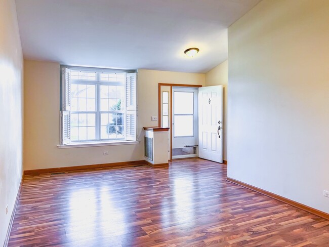 Photo - 1320 Darnell Dr