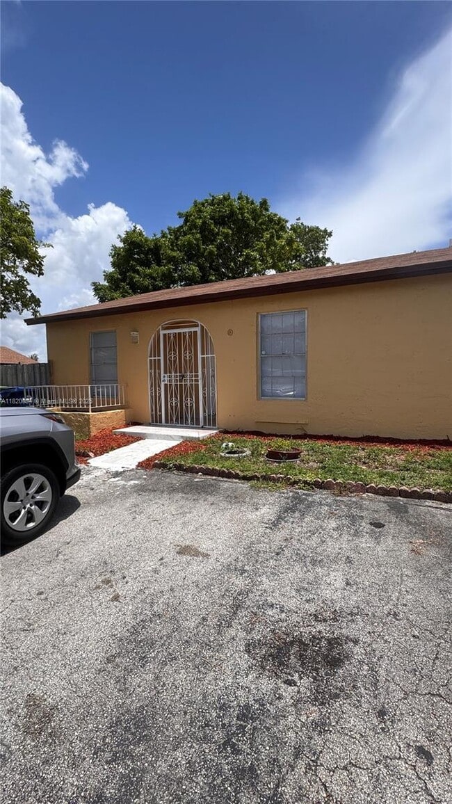 Building Photo - 3019 NW 204th Ter Rental