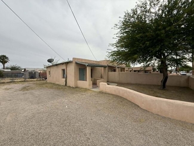 Photo - 204 E Palmdale St Unit 1