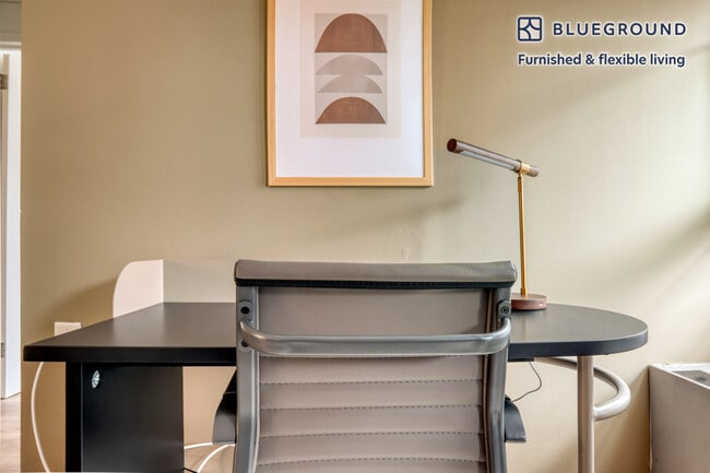 Photo - 270 Babcock St Unit FL1-ID823