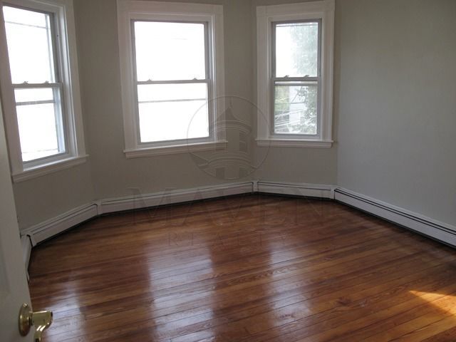 Photo - 211 Elm St Unit 1