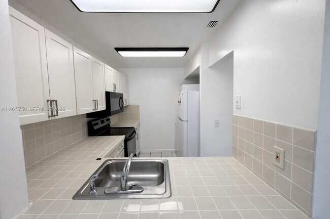 Photo - 14851 SW 104th St Unit 11-21