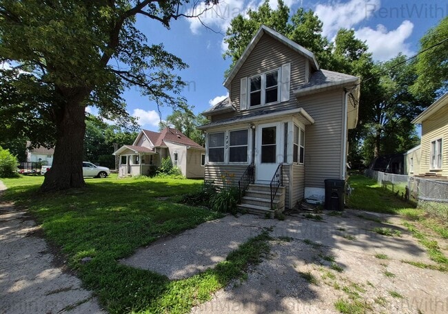 Building Photo - 343 Albany St