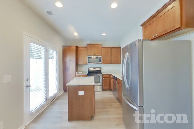 Photo - 202 Ashmere Ct