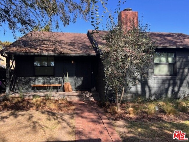 Photo - 3314 McLaughlin Ave