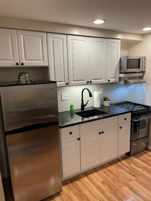 Photo - 9851 Hellingly Pl