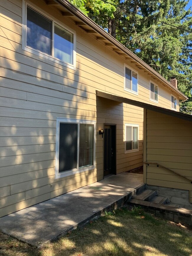 Photo - 187-189 Stoneway Dr NW Unit 187
