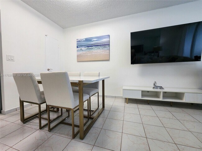 Photo - 3505 S Ocean Dr Unit 819