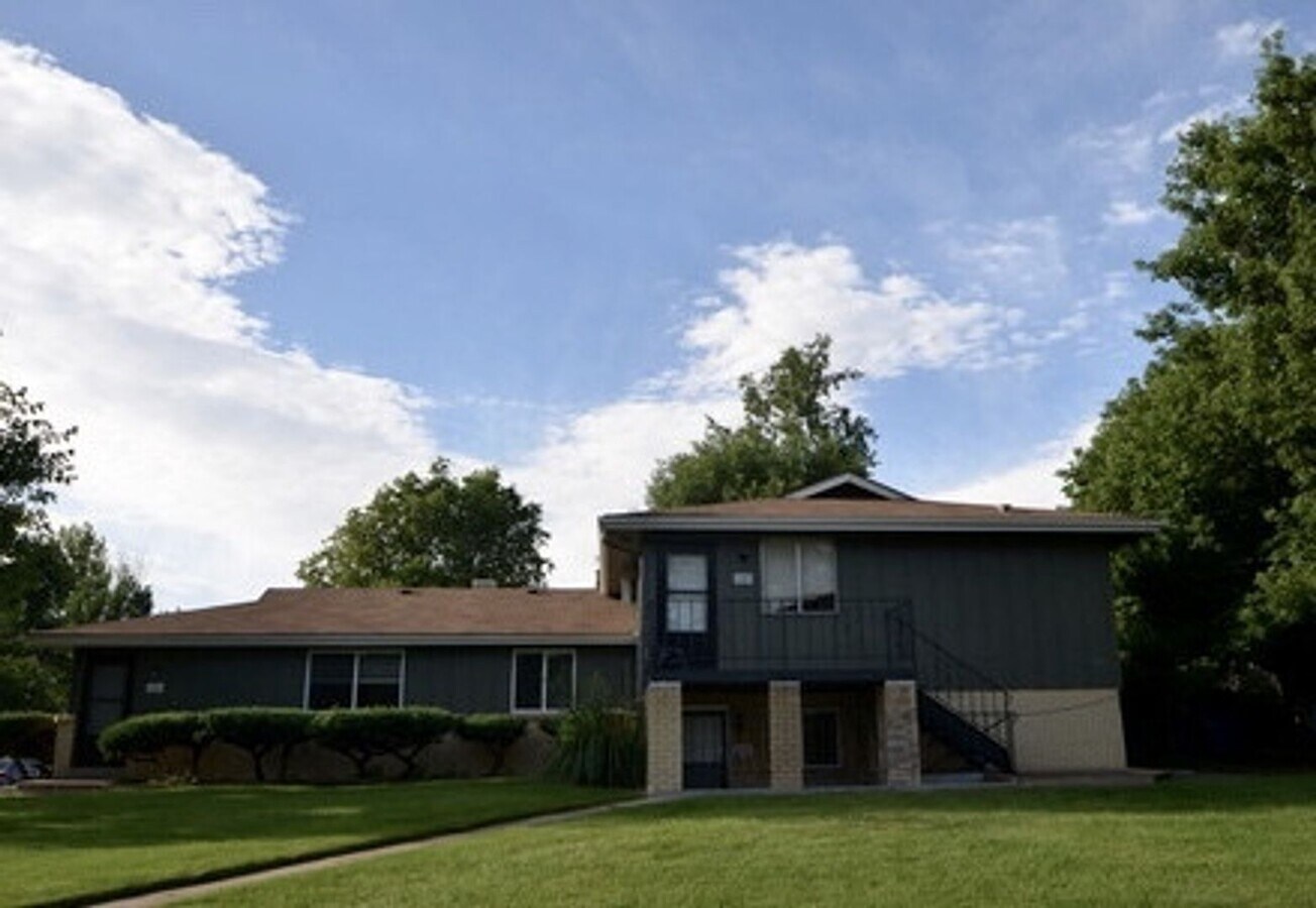 Photo - 6209-6213 S Sterne Pkwy Unit 6213