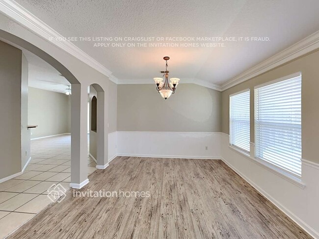 Photo - 1033 Dunstable Ln
