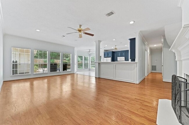 Building Photo - 29 Berry Blossom Dr