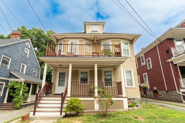 Photo - 15 Castleton St Apartments Unit 2