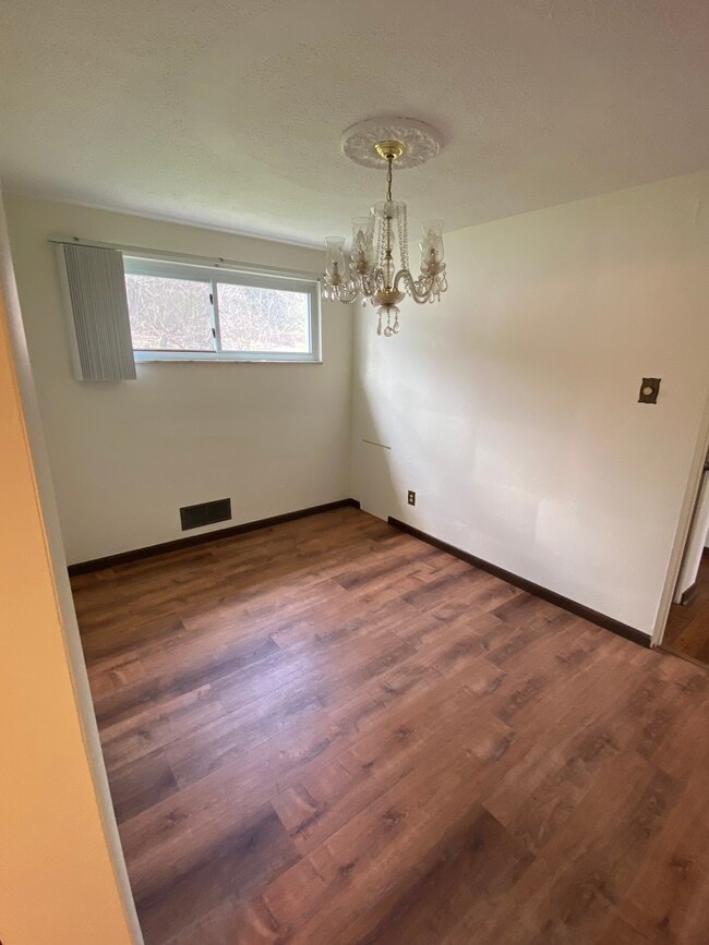 Photo - 906 Woodland Ave