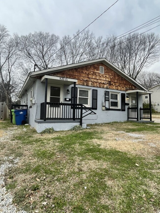 Photo - 1 Bd 1 Ba Duplex