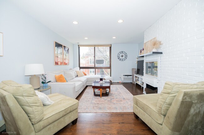 Photo - 2201 N Cleveland Ave Unidad 306