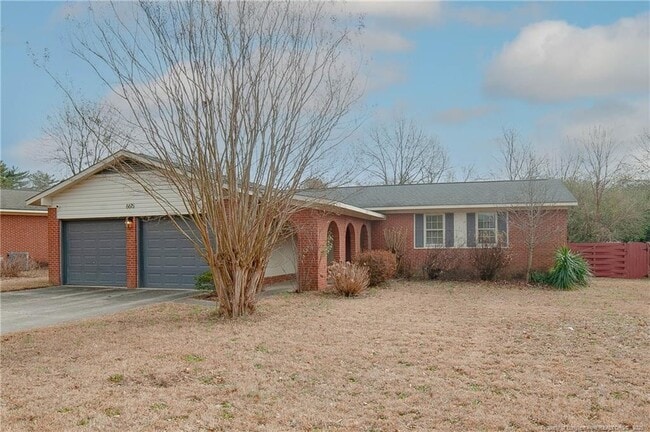 Building Photo - 6615 Grist Mill Rd