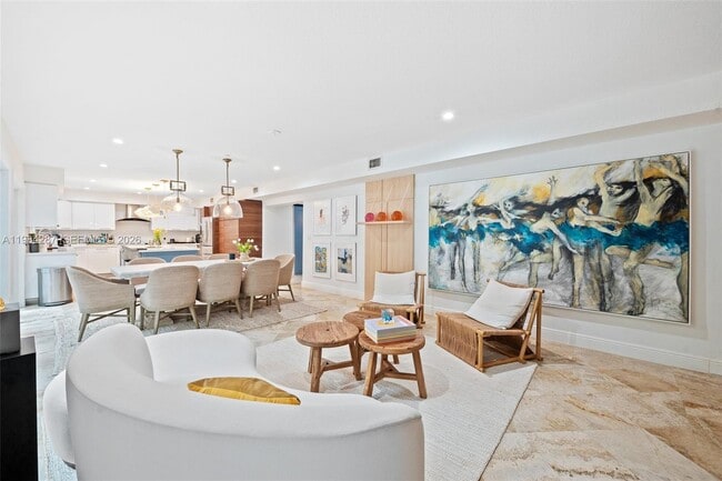 Photo - 200 W Mashta Dr