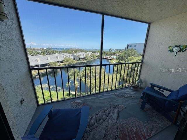 Building Photo - 1320 Pasadena Ave S Unit 502 Rental
