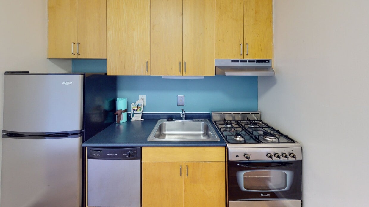Photo - Hopkins House Apartments
