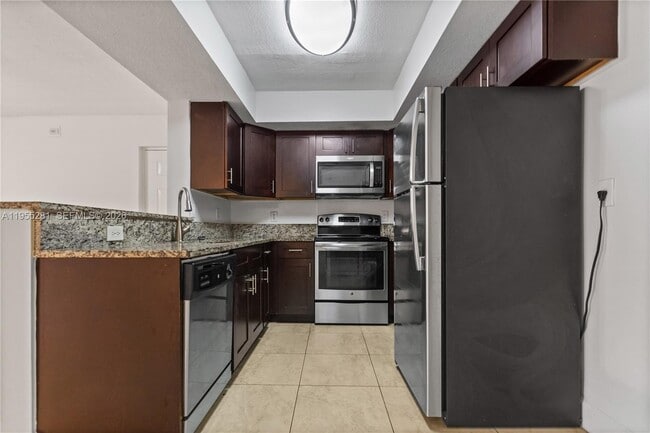 Photo - 5530 NW 61st St Unit 302