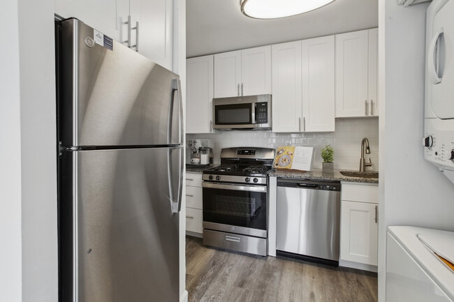Hallfield Apartments
