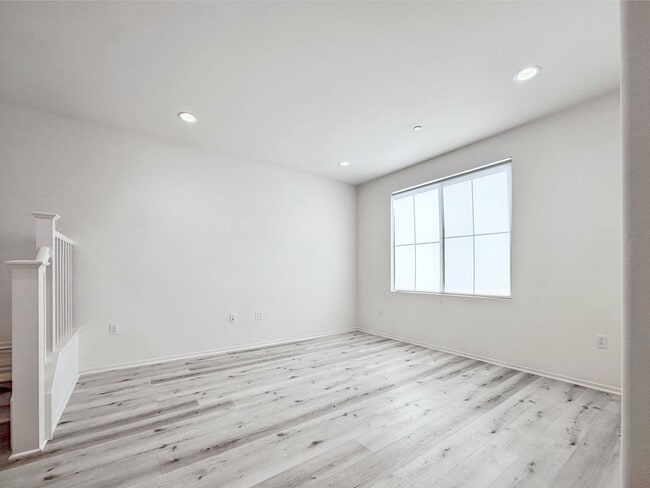 Photo - 3180 E Yountville Dr