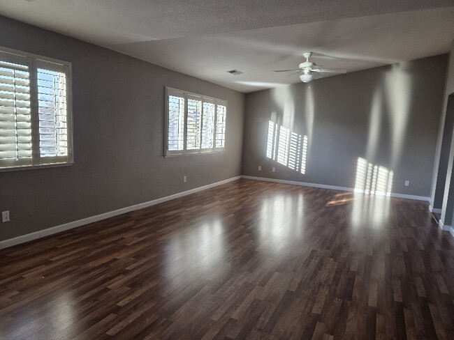 Photo - 2816 Almond St