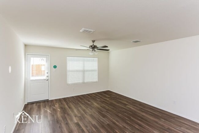 Photo - 4115 Wintergreen Dr