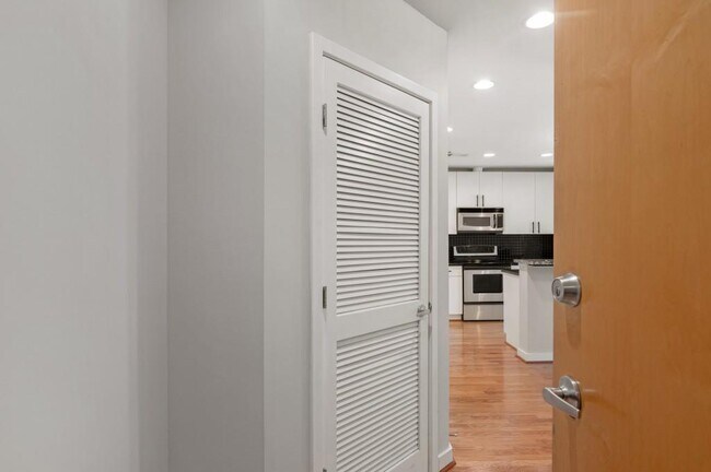 Photo - 250 Pharr Rd NE Unit 1602