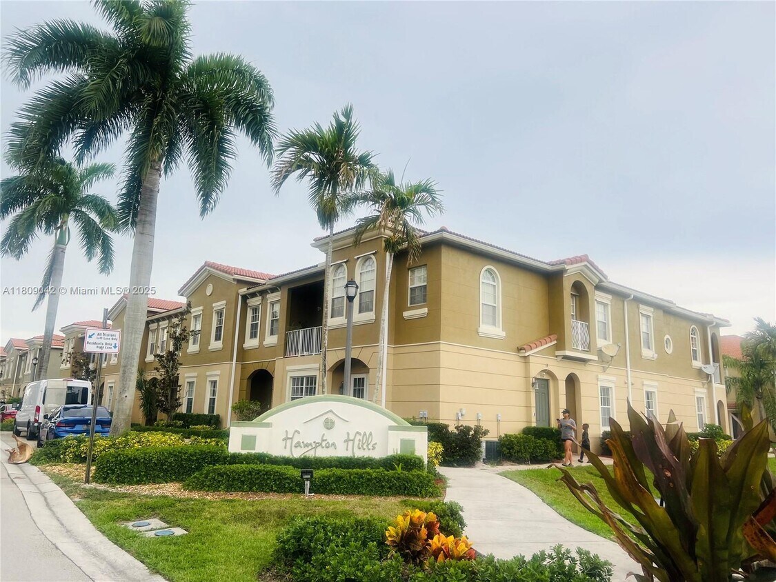 Photo - 9125 Whistable Walk (Tamarac, FL)