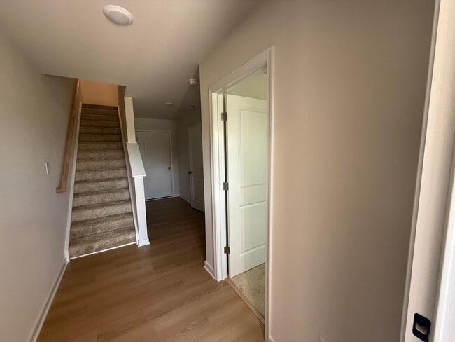 Photo - 15918 Misty Blue Aly