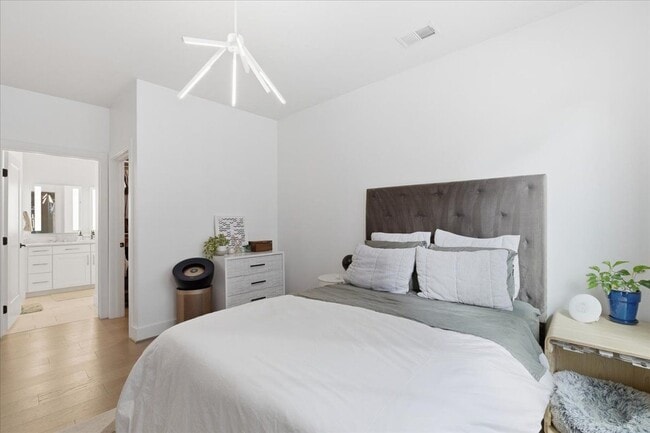 Photo - 1411 Key Blvd Unit 206