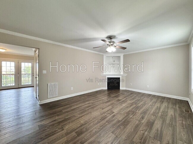 1109 Unity Dr