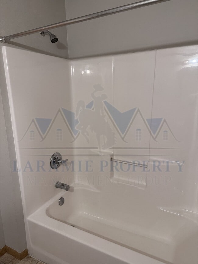 Photo - 4 Bedroom 2 Bathroom Condo Unit F4