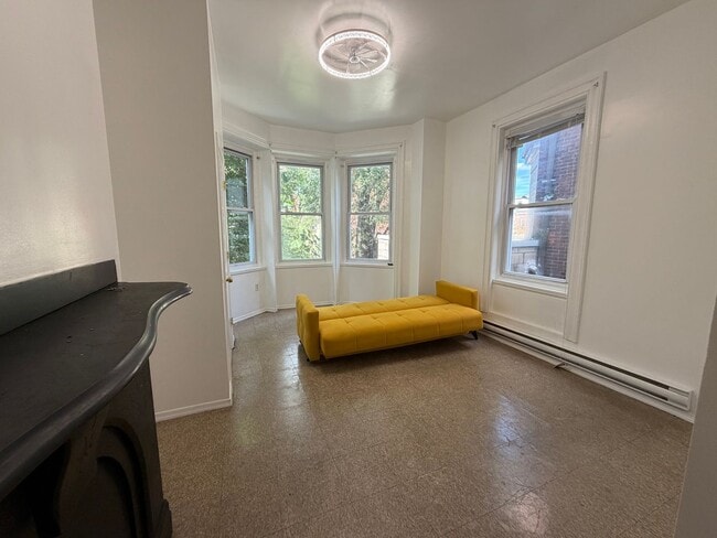 Building Photo - 2233 Cecil B. Moore Ave Unit 1