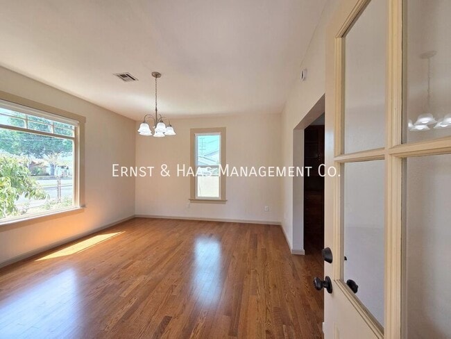 Photo - 9497 Foster Rd