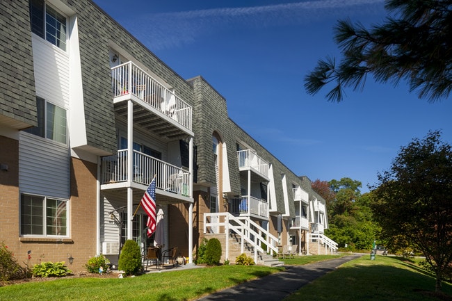East Shore Apartment Homes