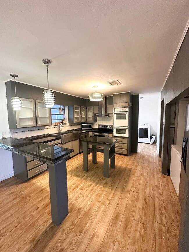 Photo - 3 Bedroom 2 Bathroom Ready to Rent