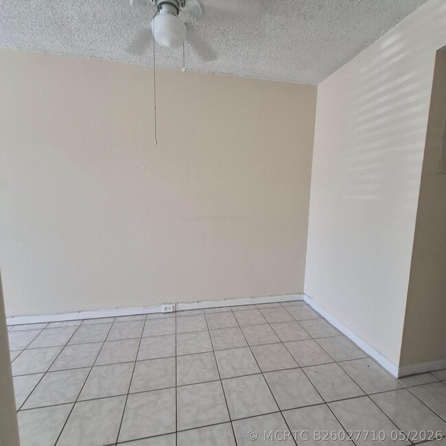 Photo - 118 Kent St