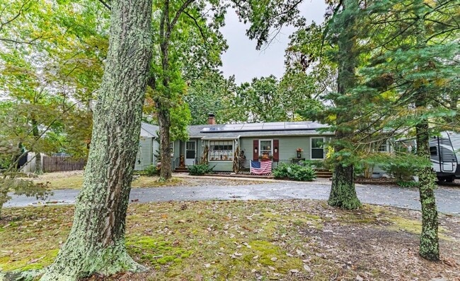 Photo - 108 4th Ave House