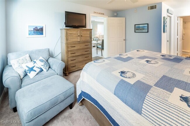 Photo - 270 Naples Cove Dr Unidad 3506