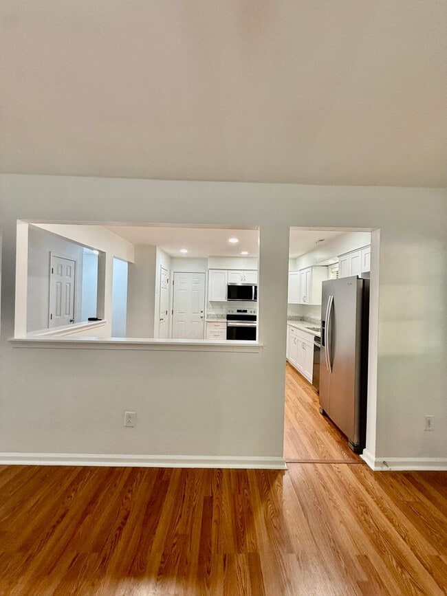 1342 Crane Crescent