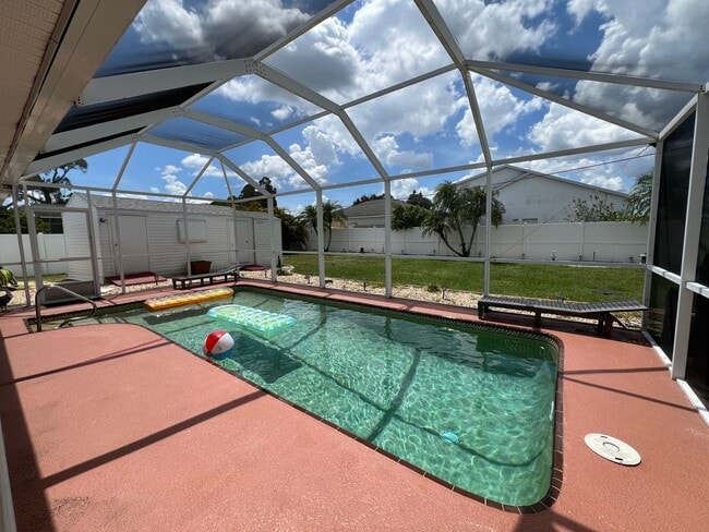 Photo - FURNISHED SHORT TERM SEASONAL RENTAL - 2 Bed / 2 Bath - Single Family, Pool Home (Heated) - $3,30...