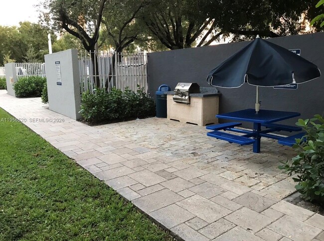 Photo - 800 N Miami Ave Unit E-102