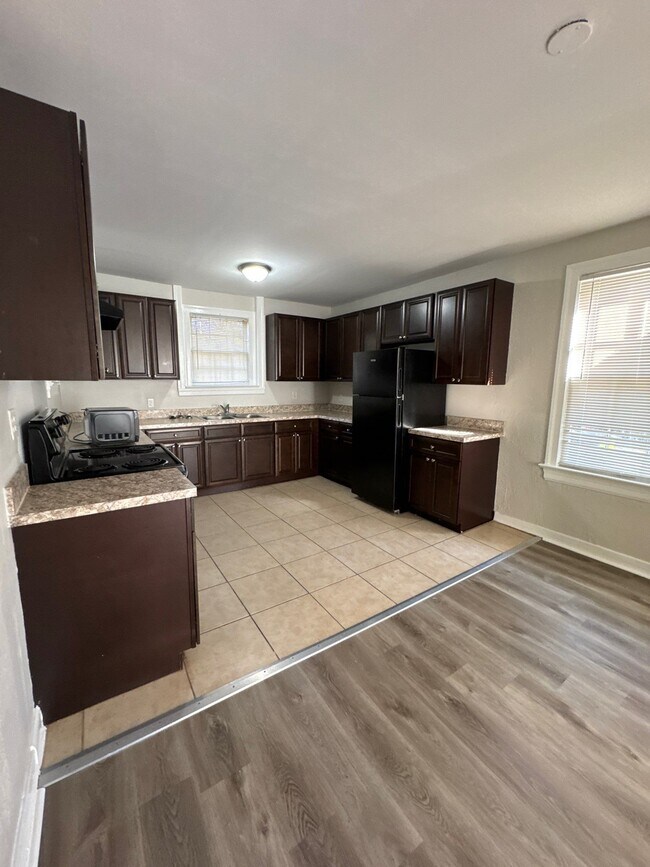 Photo - 4005 Green St