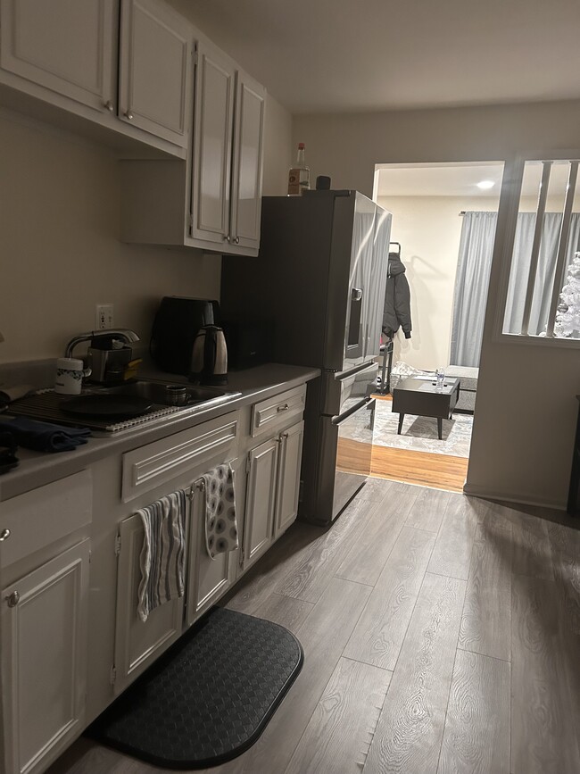 Photo - 1720 Browning St